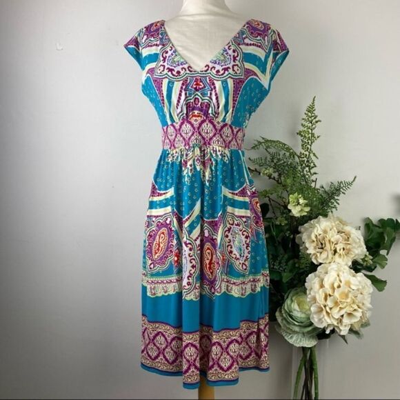 ECI dress  - Picture 1 of 8